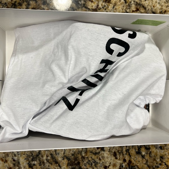 SCHUTZ Black Croc-Patterned Heels • CROCO VERNIZ SHINE BLACK - Picture 8 of 10